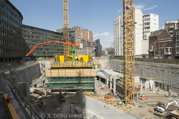 tour des finances à Liège